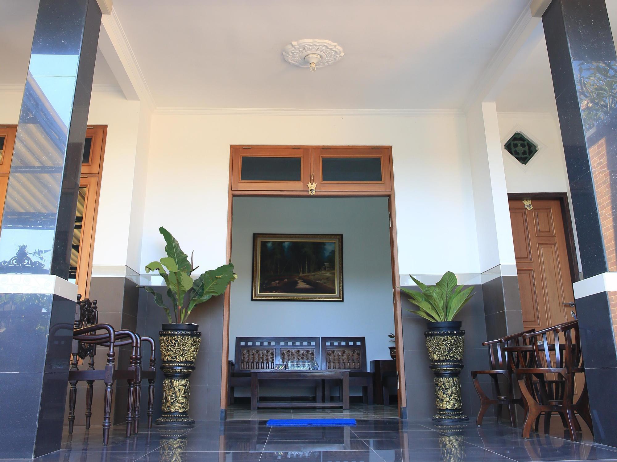 Puri Kusuma Guest House Selemadeg Exteriér fotografie